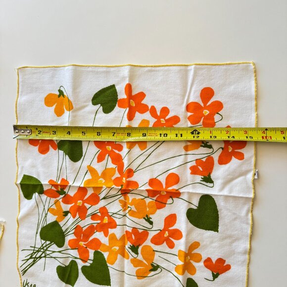 Vera Neumann 1970s Vintage Cloth Napkins (Set of 4) - Picture 4 of 6